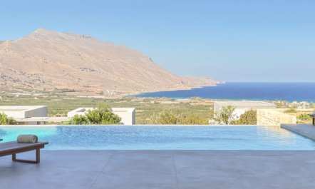 Above Kissamos 3