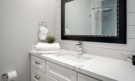 The Mesa Green 9