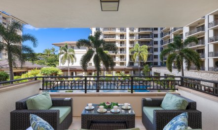 Lanai & Lagoon