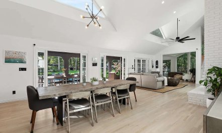 Wainscott & Wild 8
