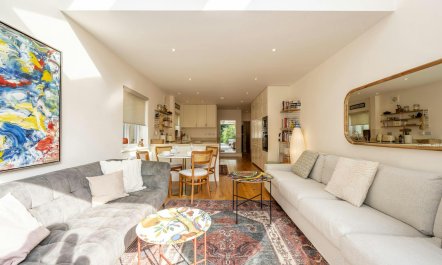 Surbiton Stay 2