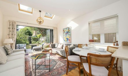Surbiton Stay 7