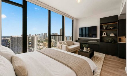 Twenty-Two & the Skyline 3