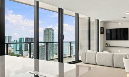 Biscayne Horizons 4