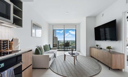 Bayfront & Glass 1