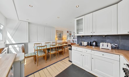 West London Abode 7