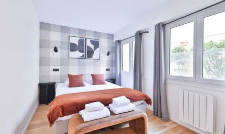 Marais at Your Door 9