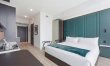 Bay & Glass 5