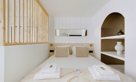Seine & Liberty 9
