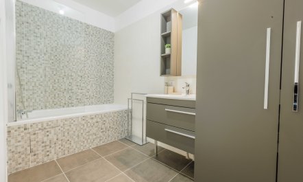 Clichy Abode 9