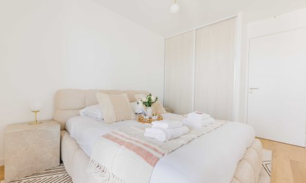 Clichy Abode 8