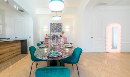 Haussmann & Courtyard Light 5