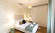 Herringbone in the Huitieme 9