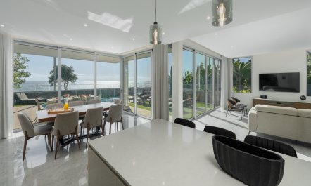 Atlantic Edge 8
