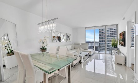 Brickell Heights 3