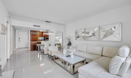 Brickell Heights 4