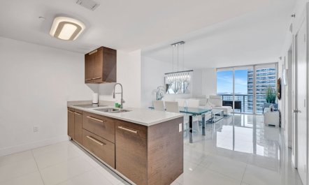 Brickell Heights 6