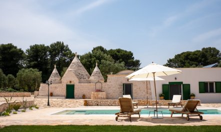 Trullo & Olives