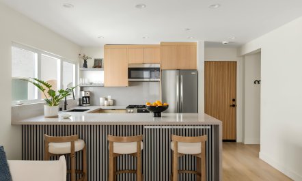 Manhattan Beach Belle 5