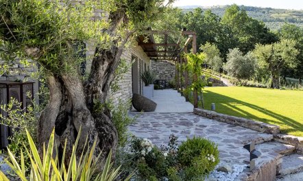 The Lady's Retreat 4