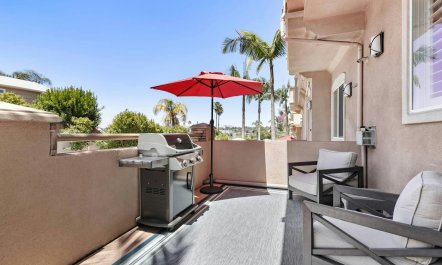 Breeze on Carlsbad Boulevard 1