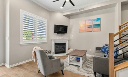 Breeze on Carlsbad Boulevard 3