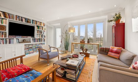 The Booklover's Retreat 1