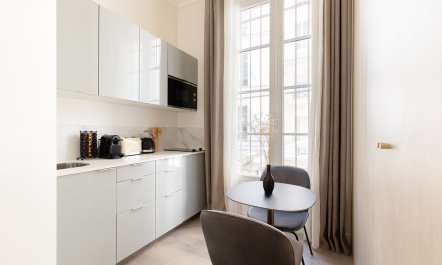 Parisian Serene