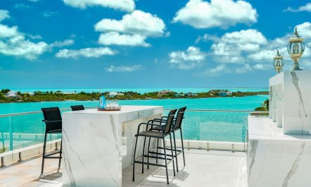 Caicos Cloud 5