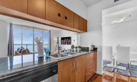 Bay Above Brickell 6