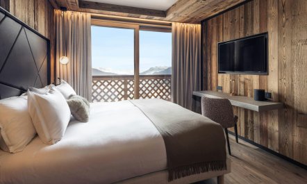 The Quiet Apr&egrave;s 3