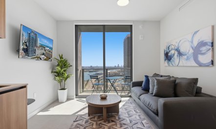 Bayfront Real
