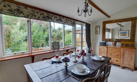 3 Bed in Cranbrook 3