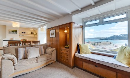 3 Bed in St Ives 2