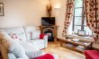 2 Bed in Llanfihangel-nant-Bran 1