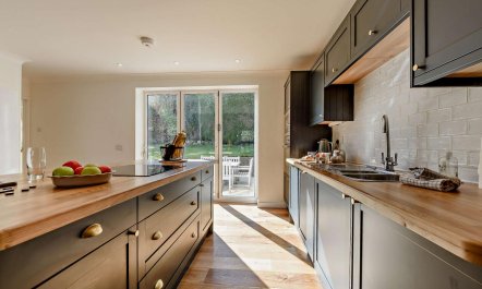 3 Bed in Swansea 4