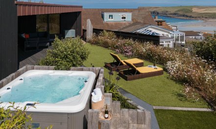 4 Bed in Polzeath 5