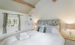 1 Bed in Clappersgate 8