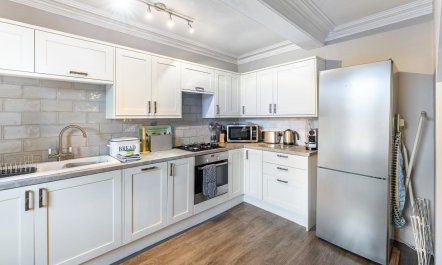 1 Bed in Ambleside 8