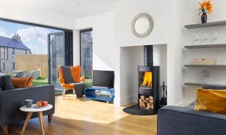 3 Bed in Crossways