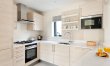 2 Bed in Crossways 9