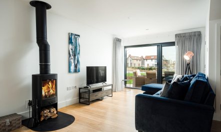 3 Bed in Crossways 3