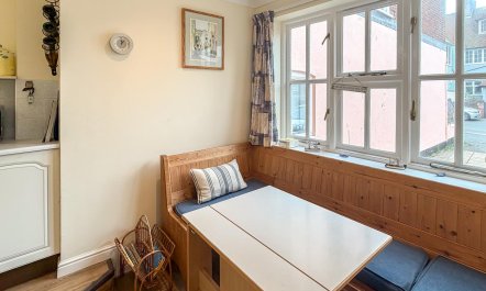 1 Bed in Aldeburgh 4