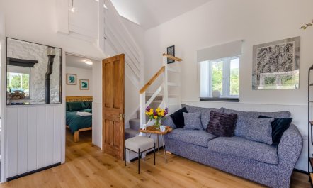 2 Bed in Llanwrthwl 4