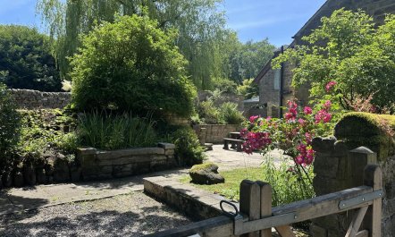 3 Bed in Baslow 1