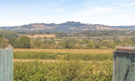 1 Bed in West Lydford 3