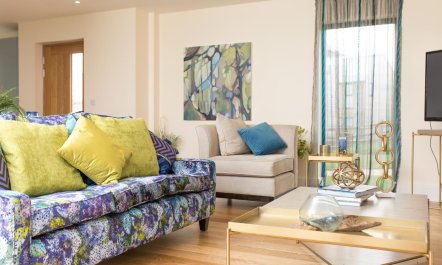 4 Bed in Crossways
