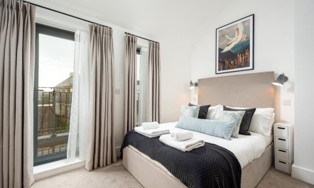 2 Bed in Crossways 8