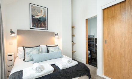 2 Bed in Crossways 9