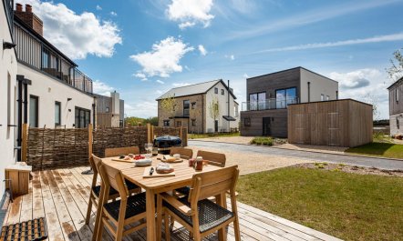 2 Bed in Crossways 6